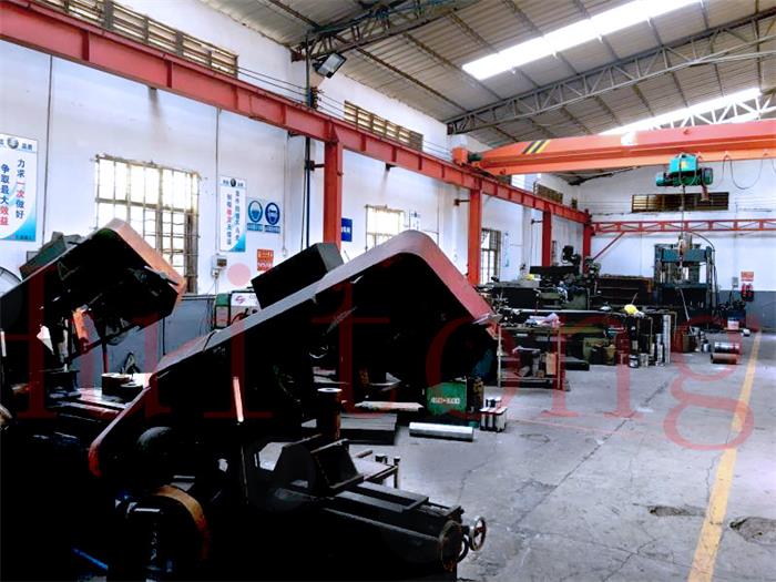 Excavator attachments factory tour-Mechining Workshop 1