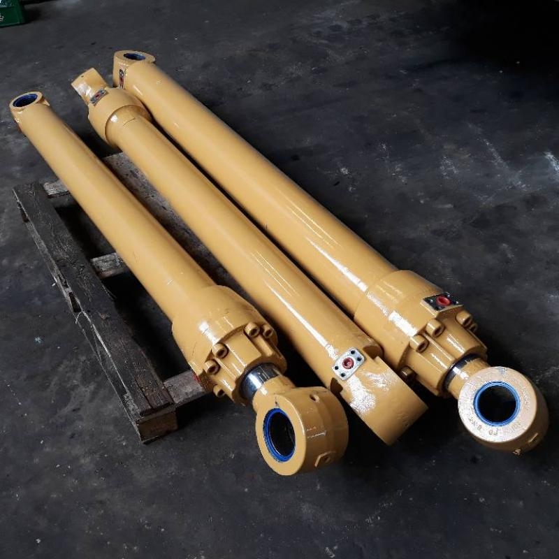 the excavator hydraulic cylinder 9.28