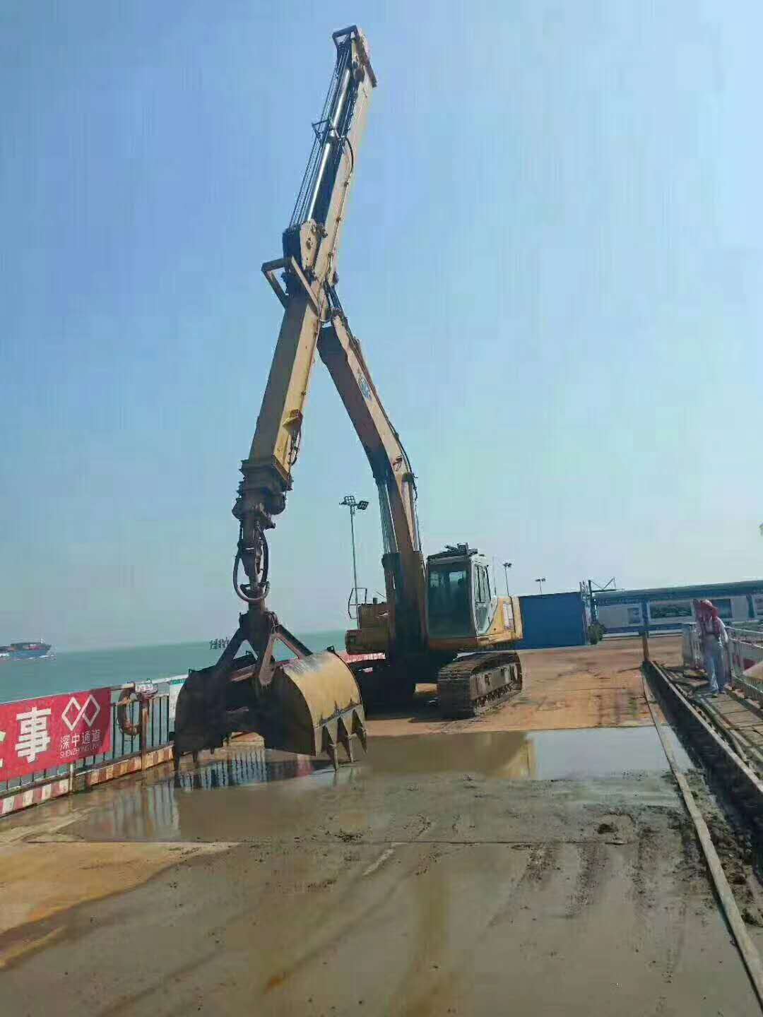 telescopic excavator boom