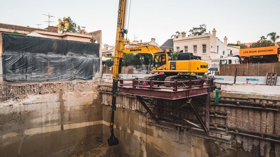 How to do excavator with telescopic boom to effectively improve work efficiency