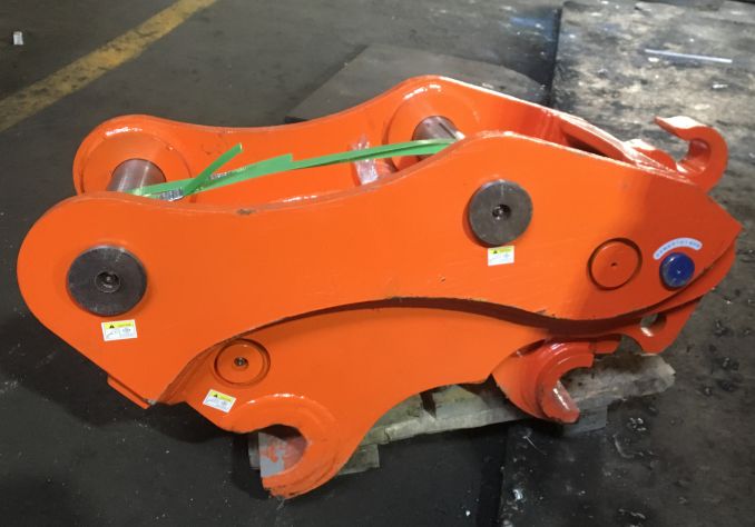 hydraulic quick hitch for mini excavator