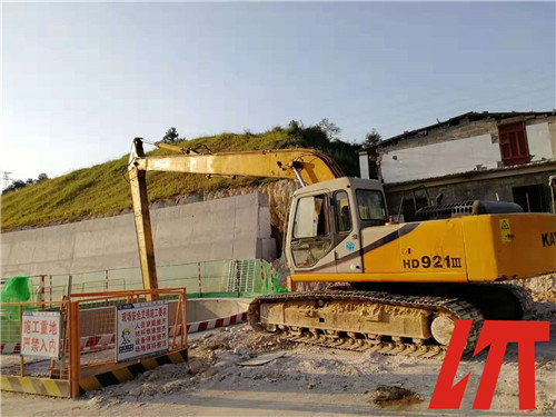 excavator long reach attachments