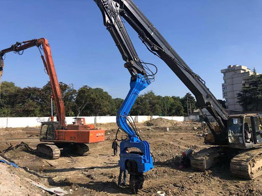 excavator pile driving