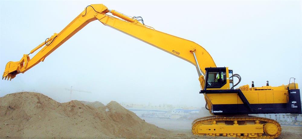 Long reach excavator booms
