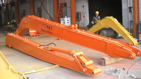 How to choose the configuration for long reach excavator boom