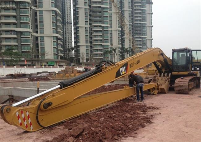 long reach front excavator