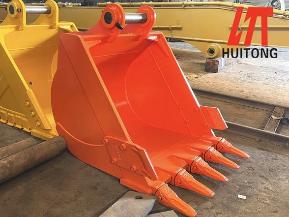 Misunderstanding of PC excavator bucket maintenance