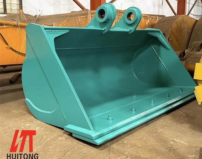 Efficient use of customized komatsu excavator buckets