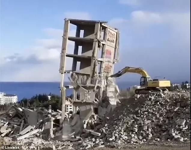 demolition front excavator