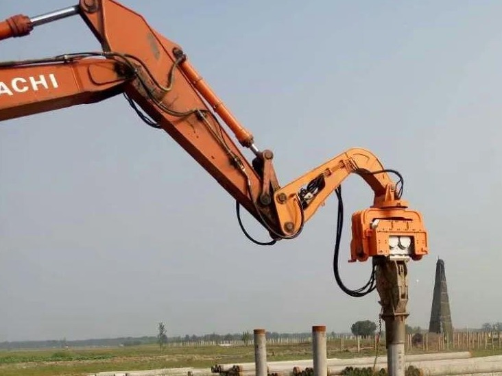 Correct choice of cleaning agent to double the life of the excavator pile hammer